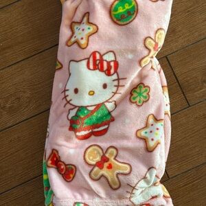 Viral hello kitty throw blanket